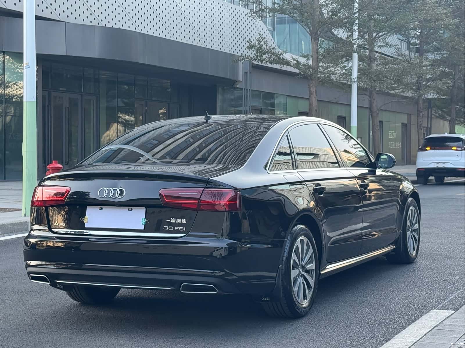 Audi A6L, 2016 32