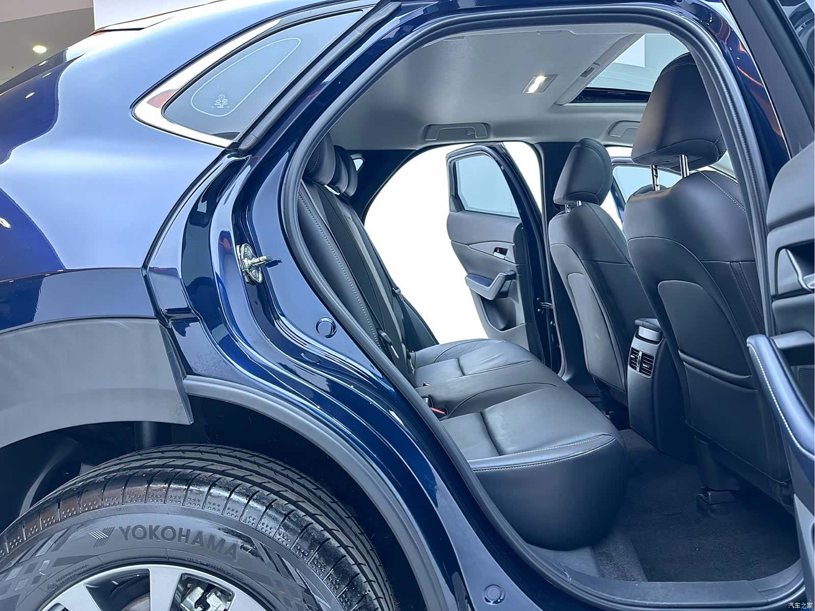Mazda CX-30, 2022 18