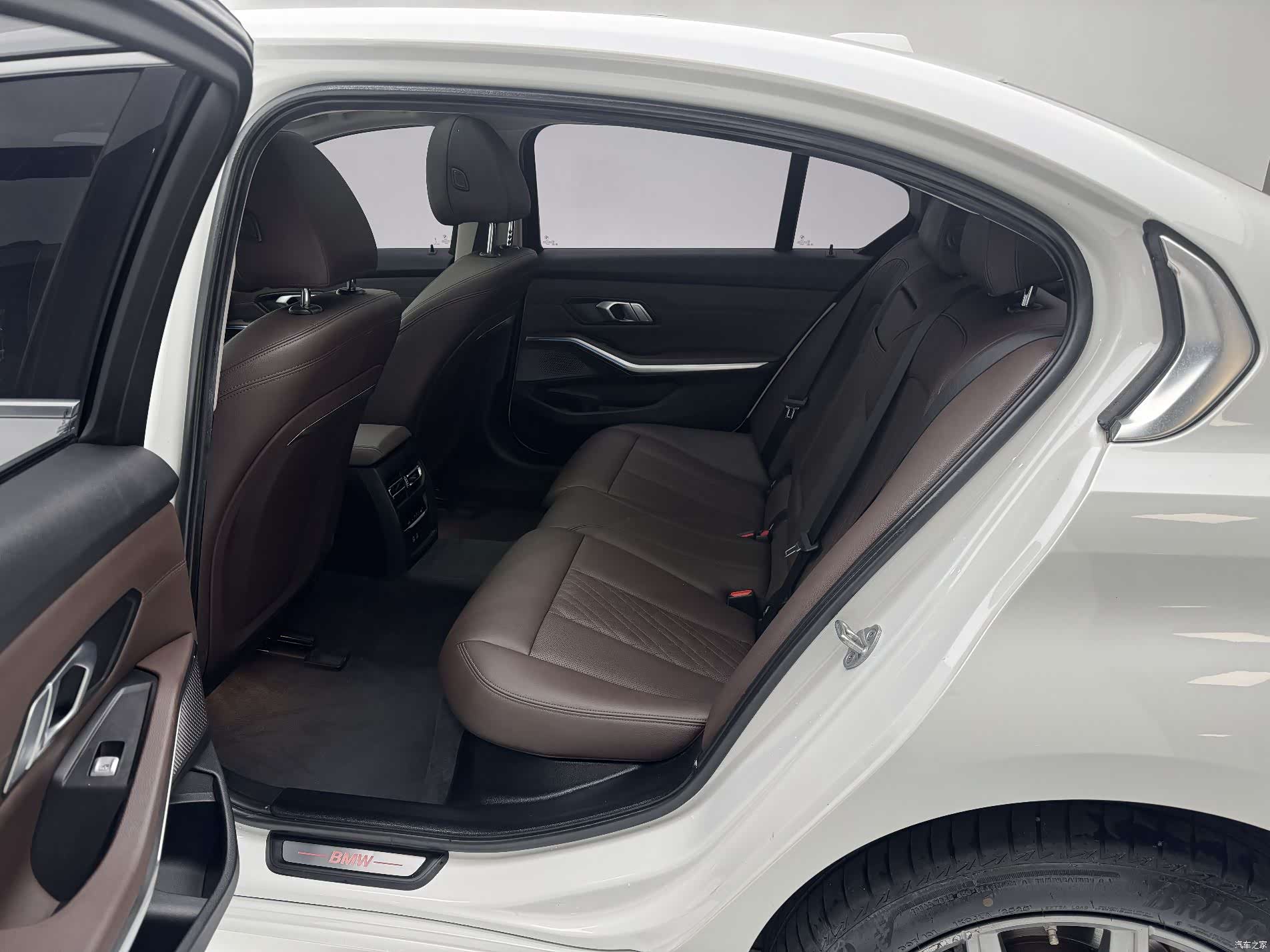BMW i3, 2022 8