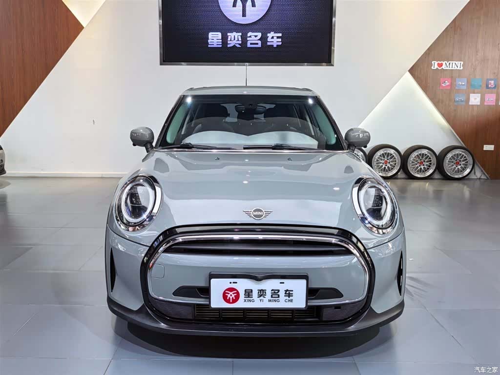 Mini ONE, 2021 2