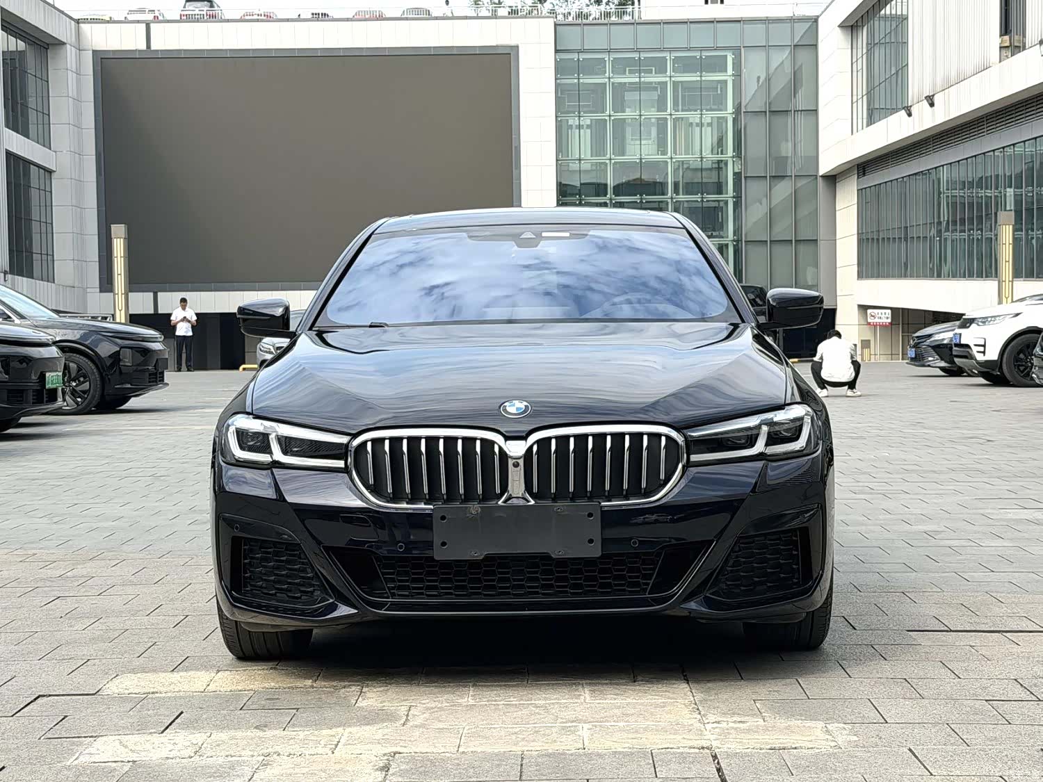 BMW 5 Series, 2023 2