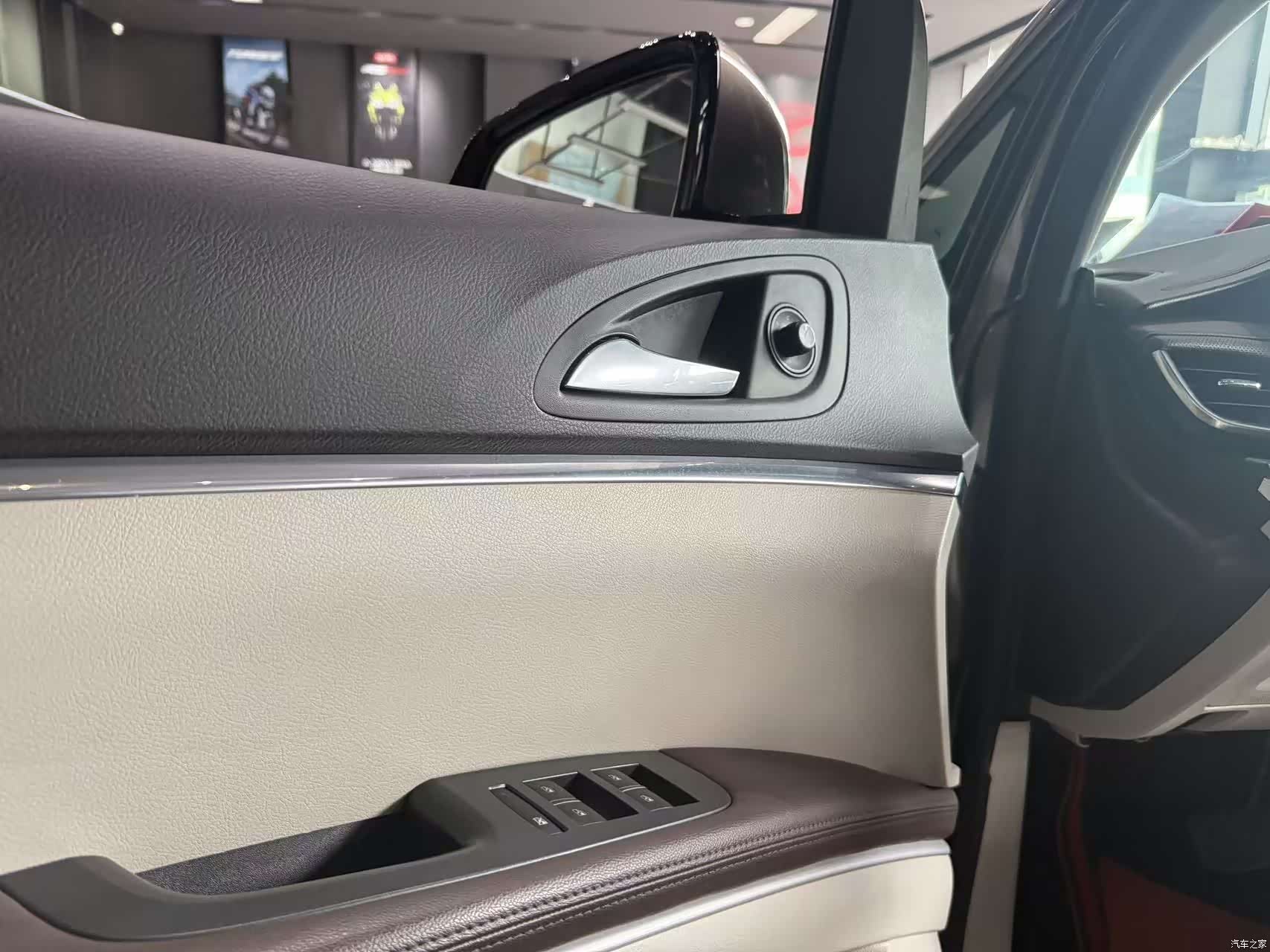 Buick GL8, 2021 7