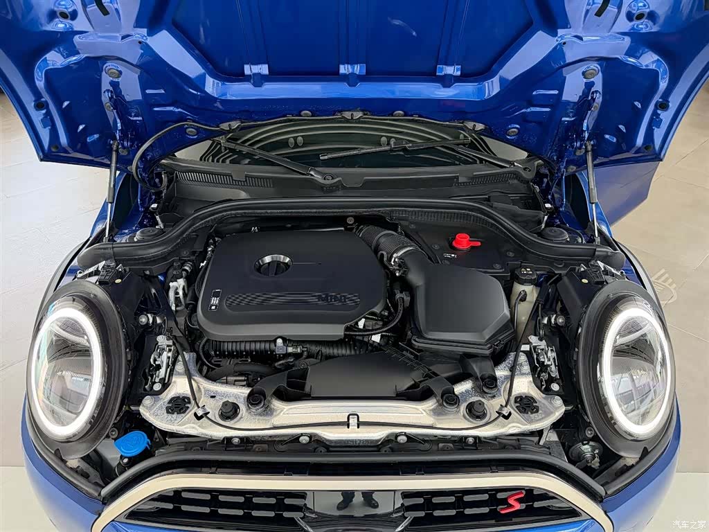 Mini Cooper, 2024 13