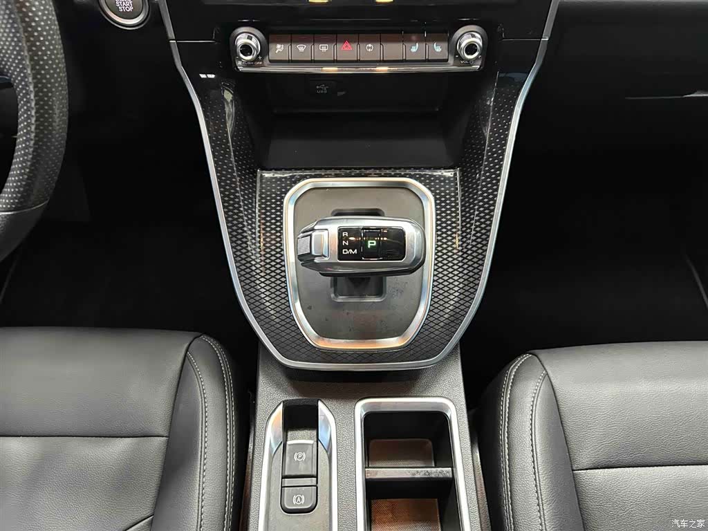 Haval M6, 2024 все фото