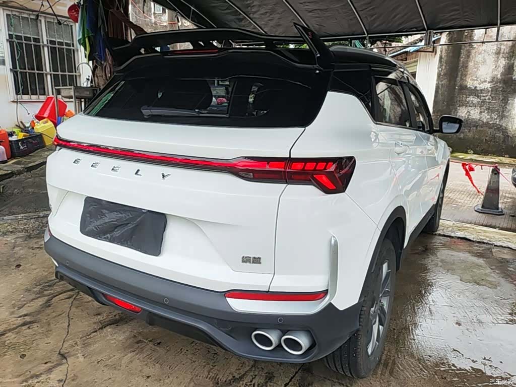 Geely Coolray, 2025 7