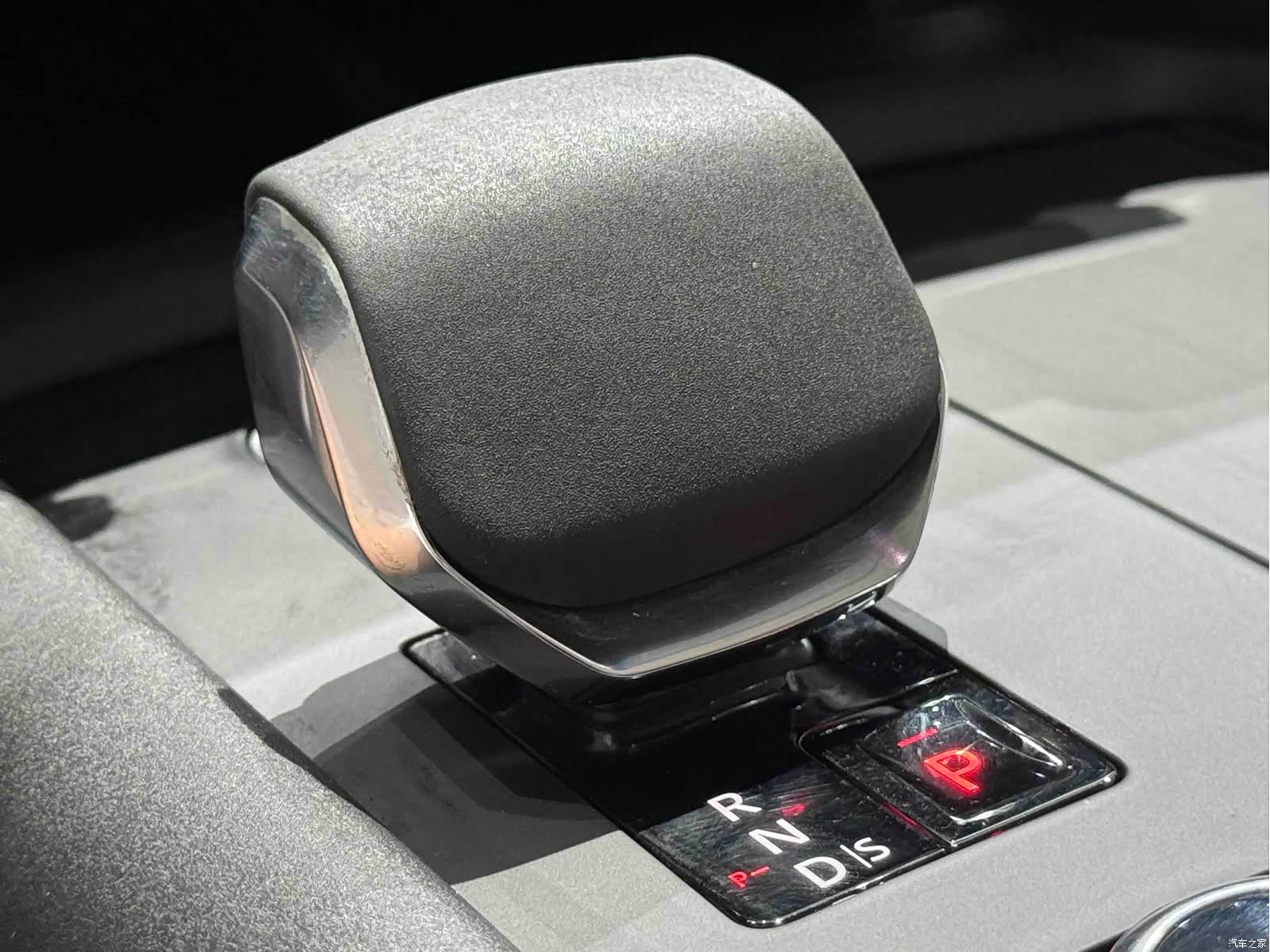 Land Rover Discovery, 2021 8