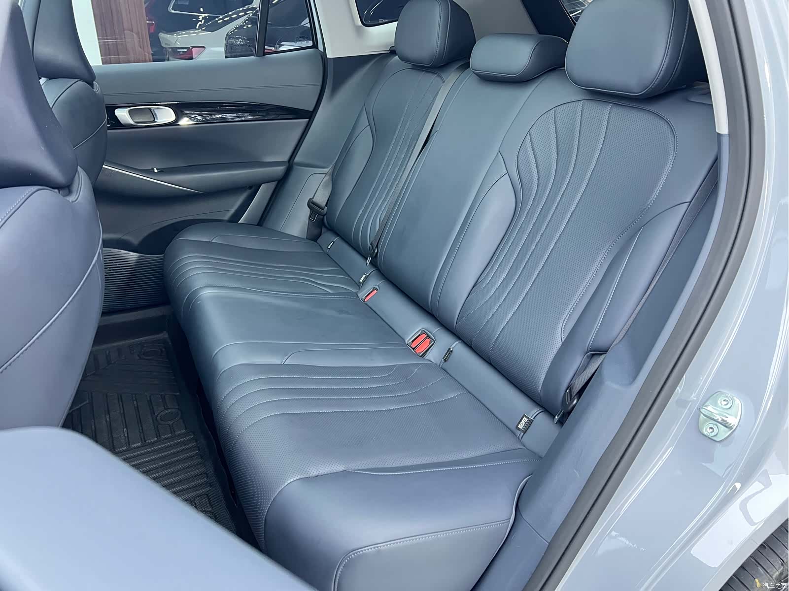 Geely Galaxy E5, 2025 20
