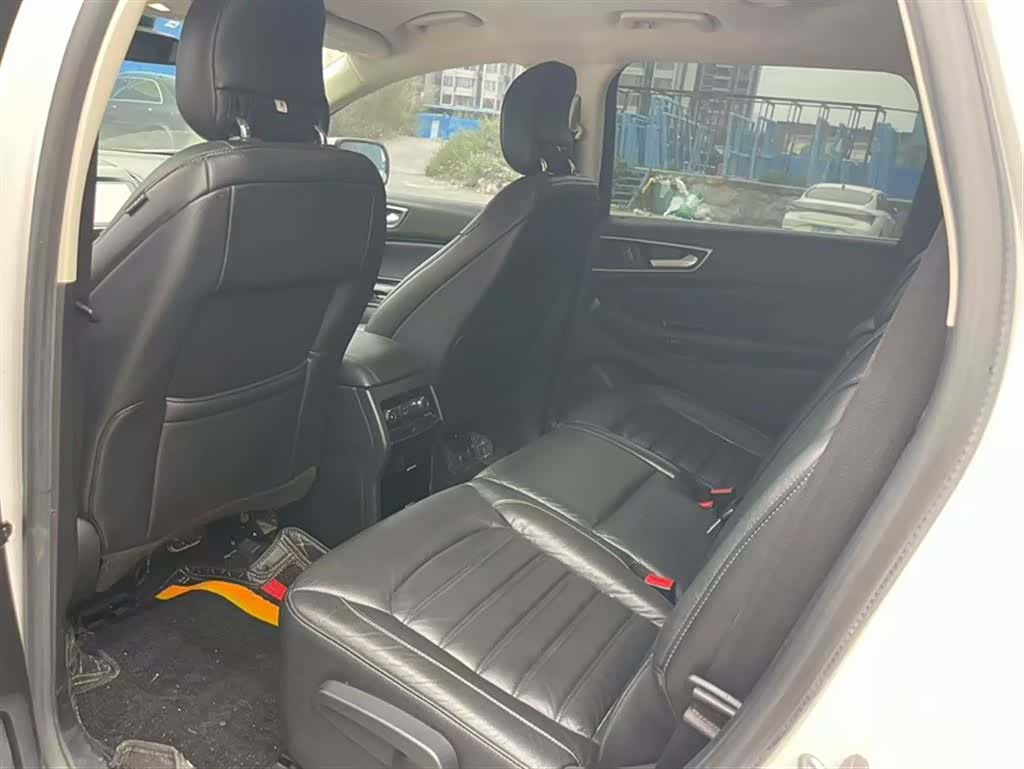 Ford Edge, 2017 10