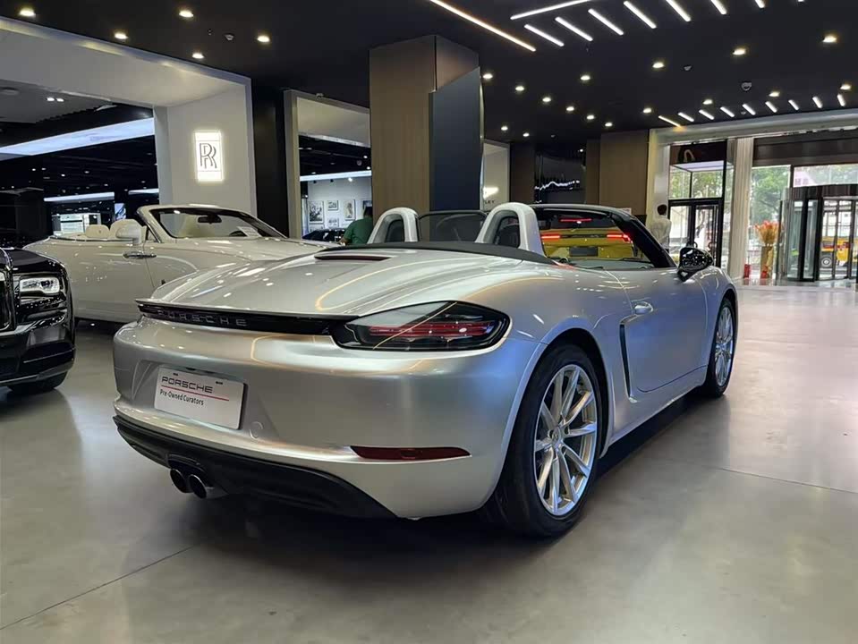 Porsche 718