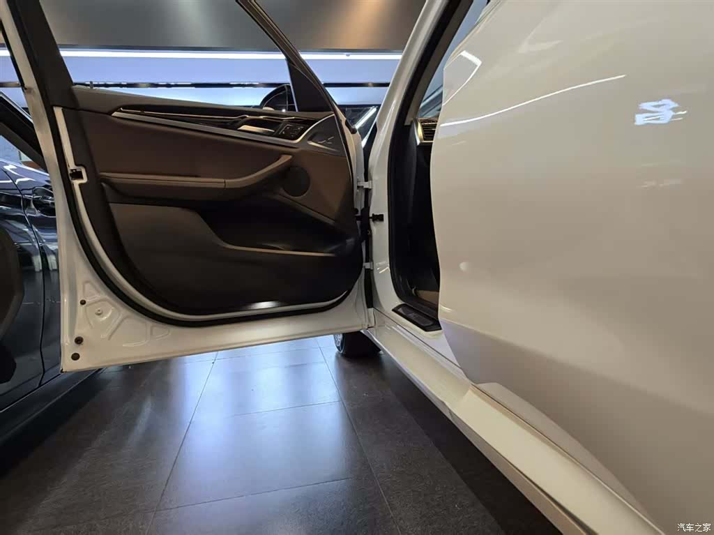 BMW X3, 2019 все фото