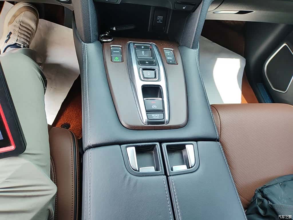 Honda UR-V, 2018 14