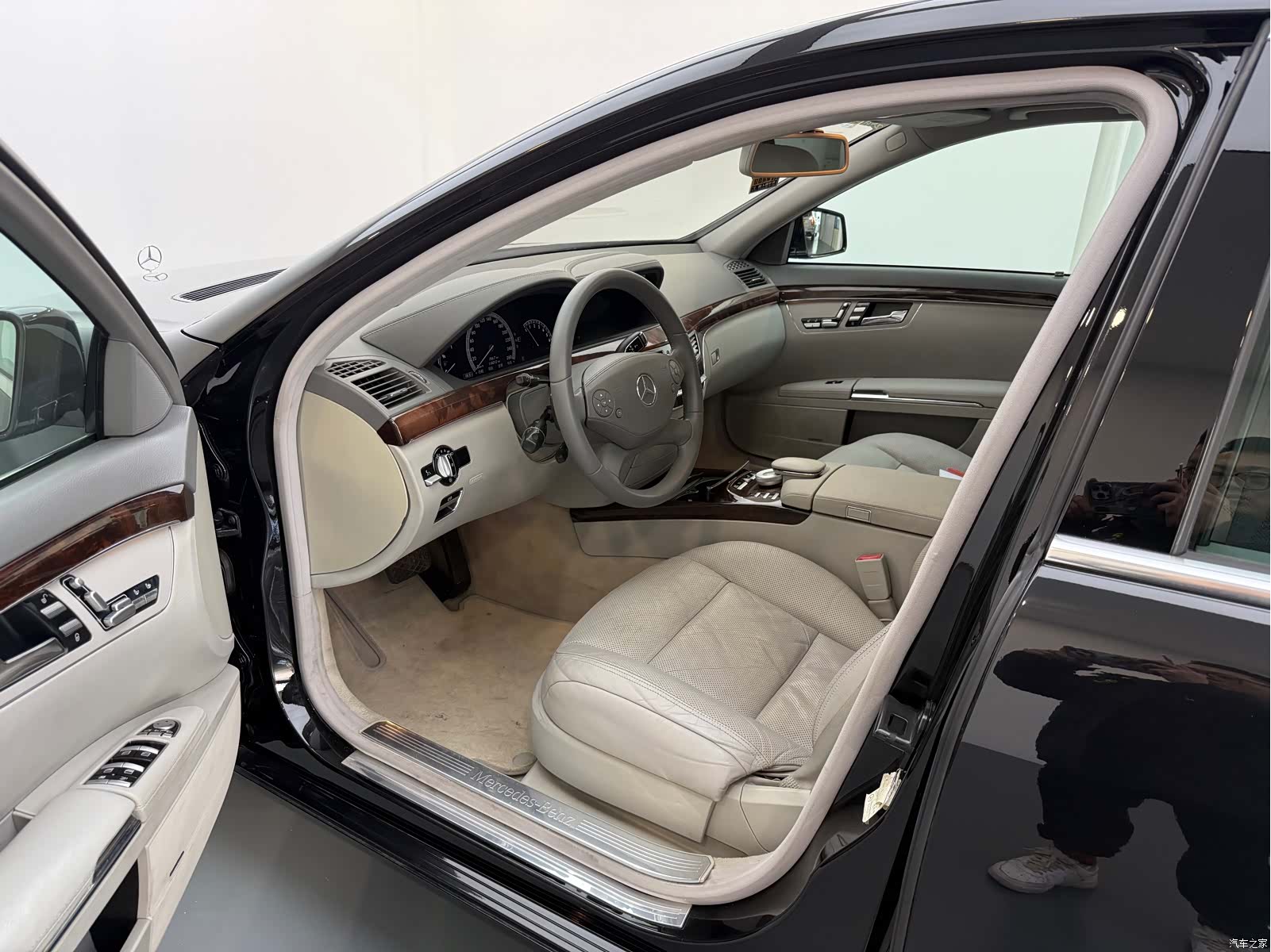 Mercedes-Benz S-Class, 2011 11