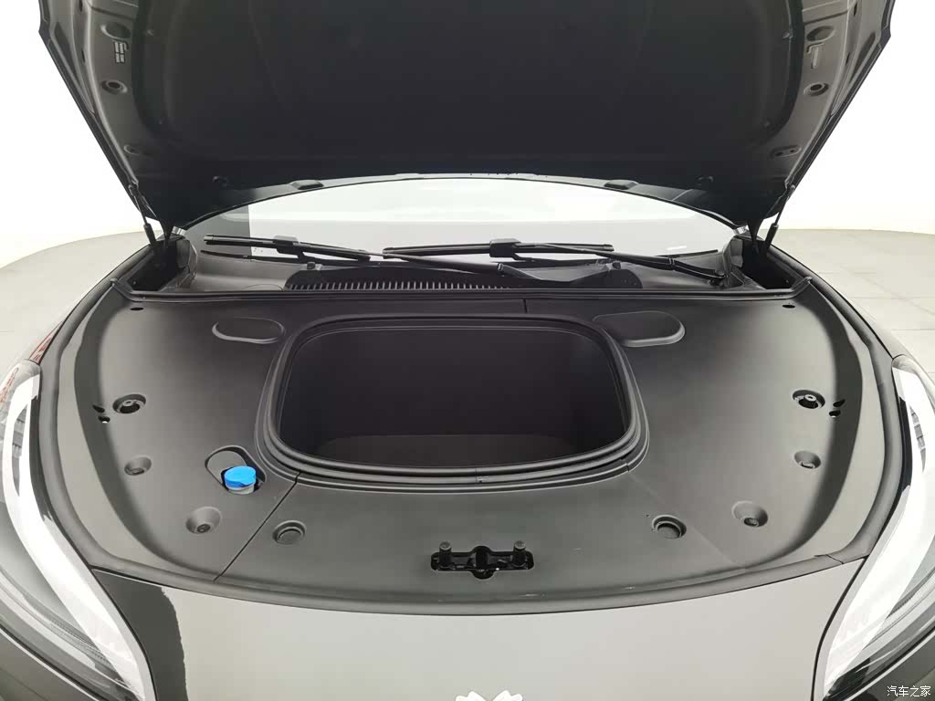 Neta GT, 2024 6