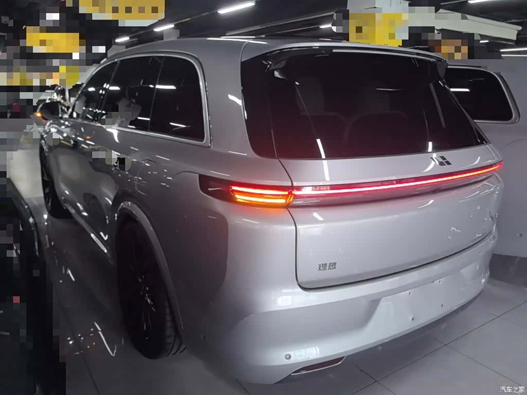 Li Auto L8, 2023 все фото