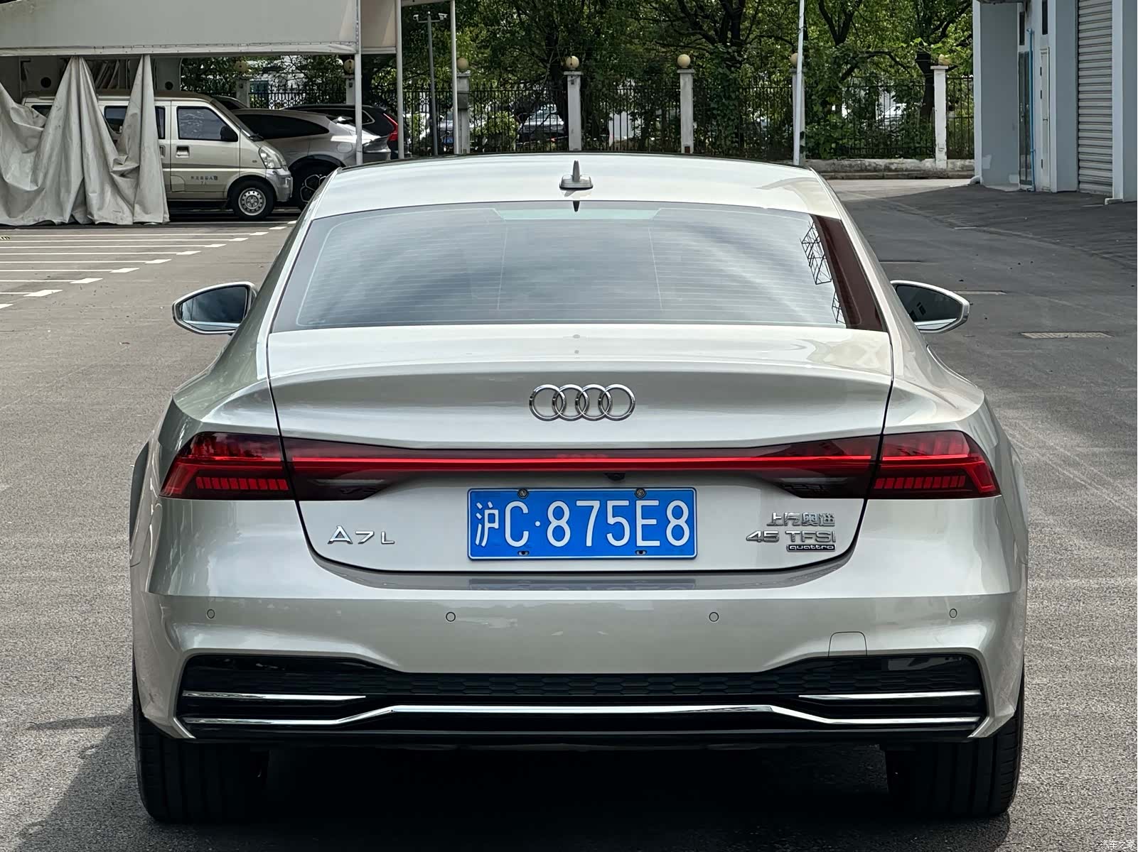Audi A7L, 2023 12