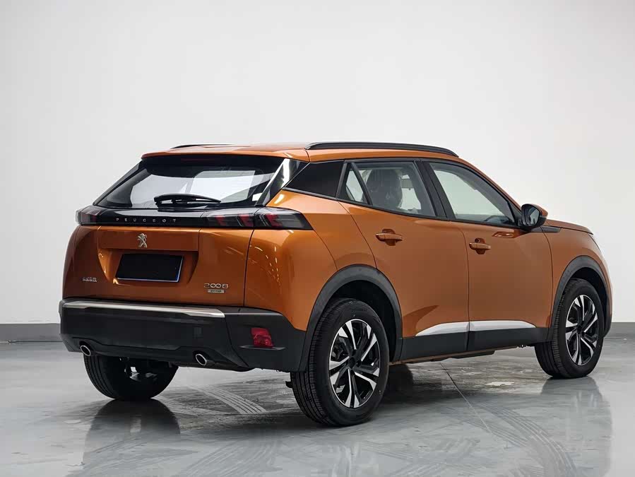Peugeot 2008 2022, фото 6