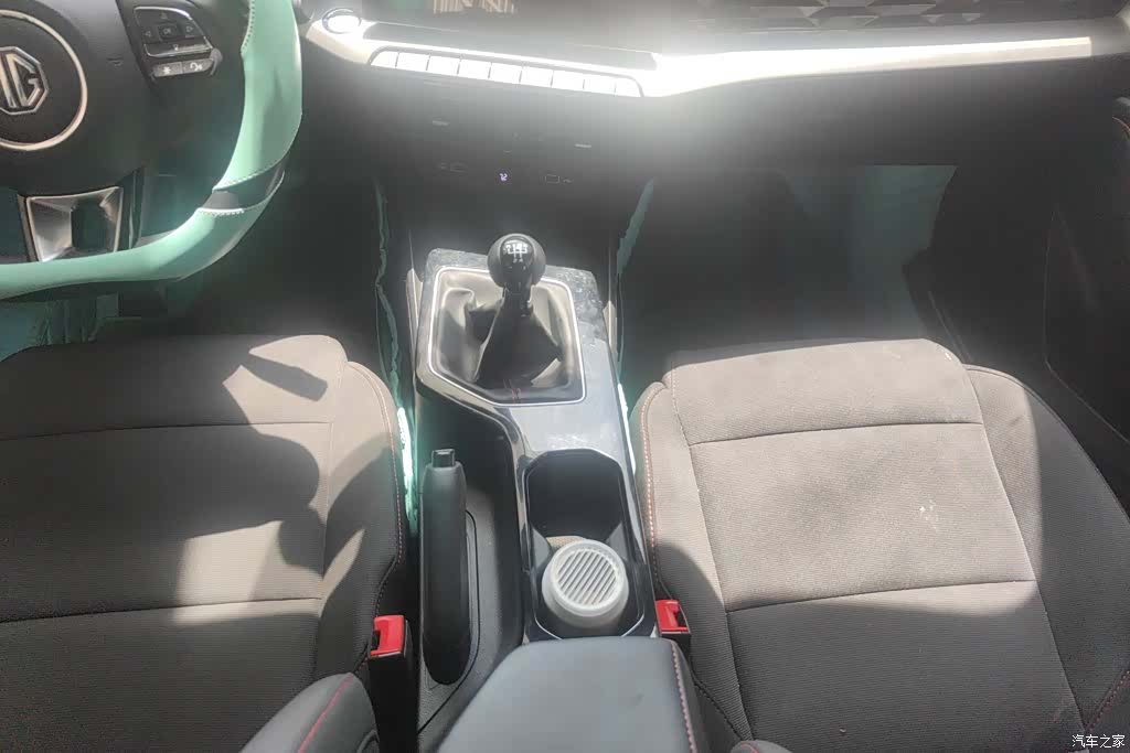 MG MG5, 2024 16