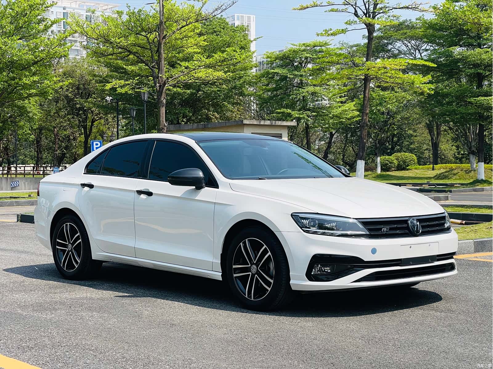 Volkswagen Lamando