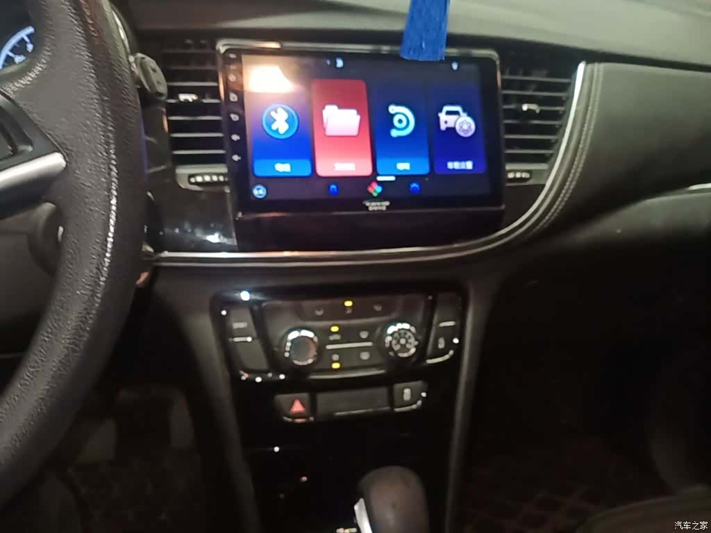 Buick Encore, 2016 13