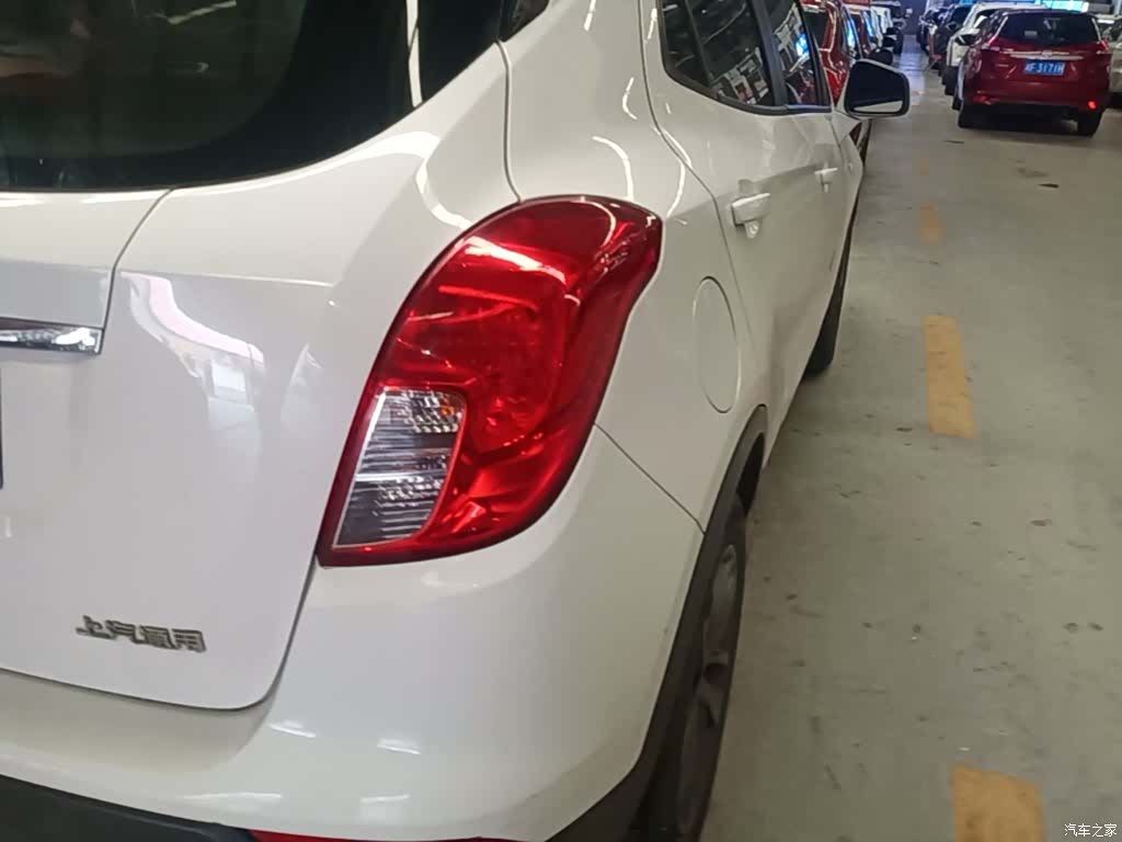 Buick Encore, 2016 8