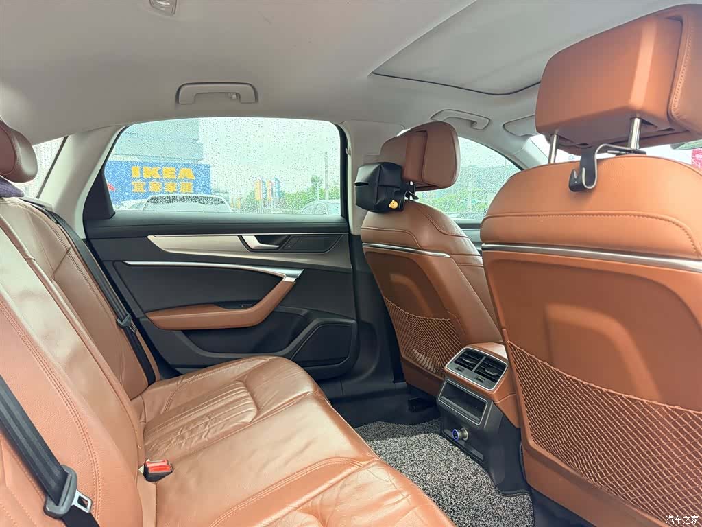 Audi A6L, 2020 6