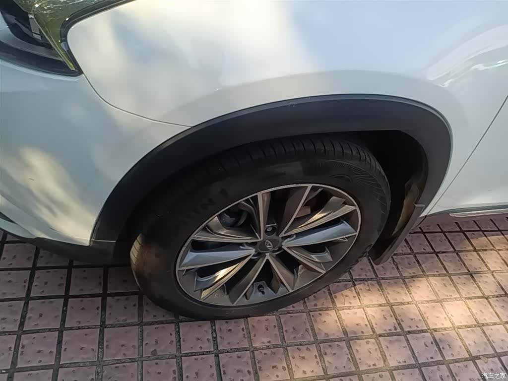 Chery Tiggo 7, 2017 23
