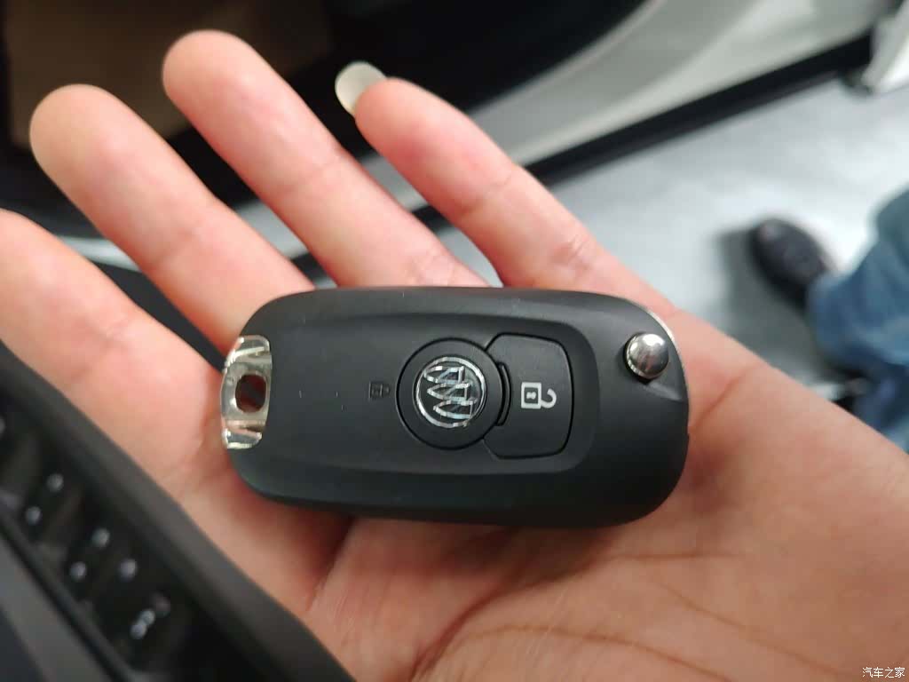 Buick Encore, 2019 17