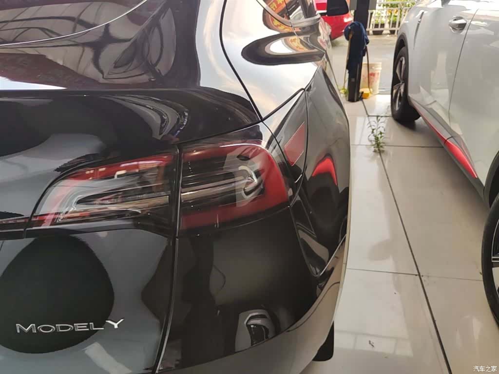 Tesla Model Y, 2022 8