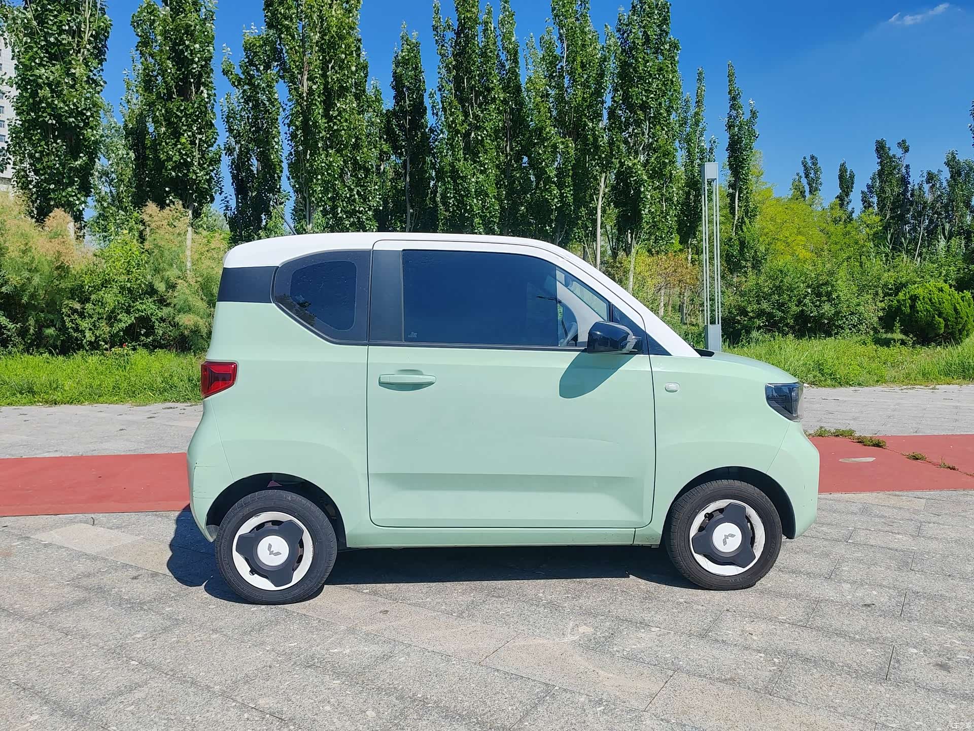 Wuling MINIEV, 2021 4
