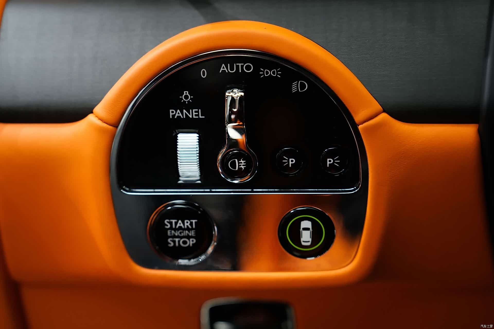 Rolls-Royce Ghost, 2025 17