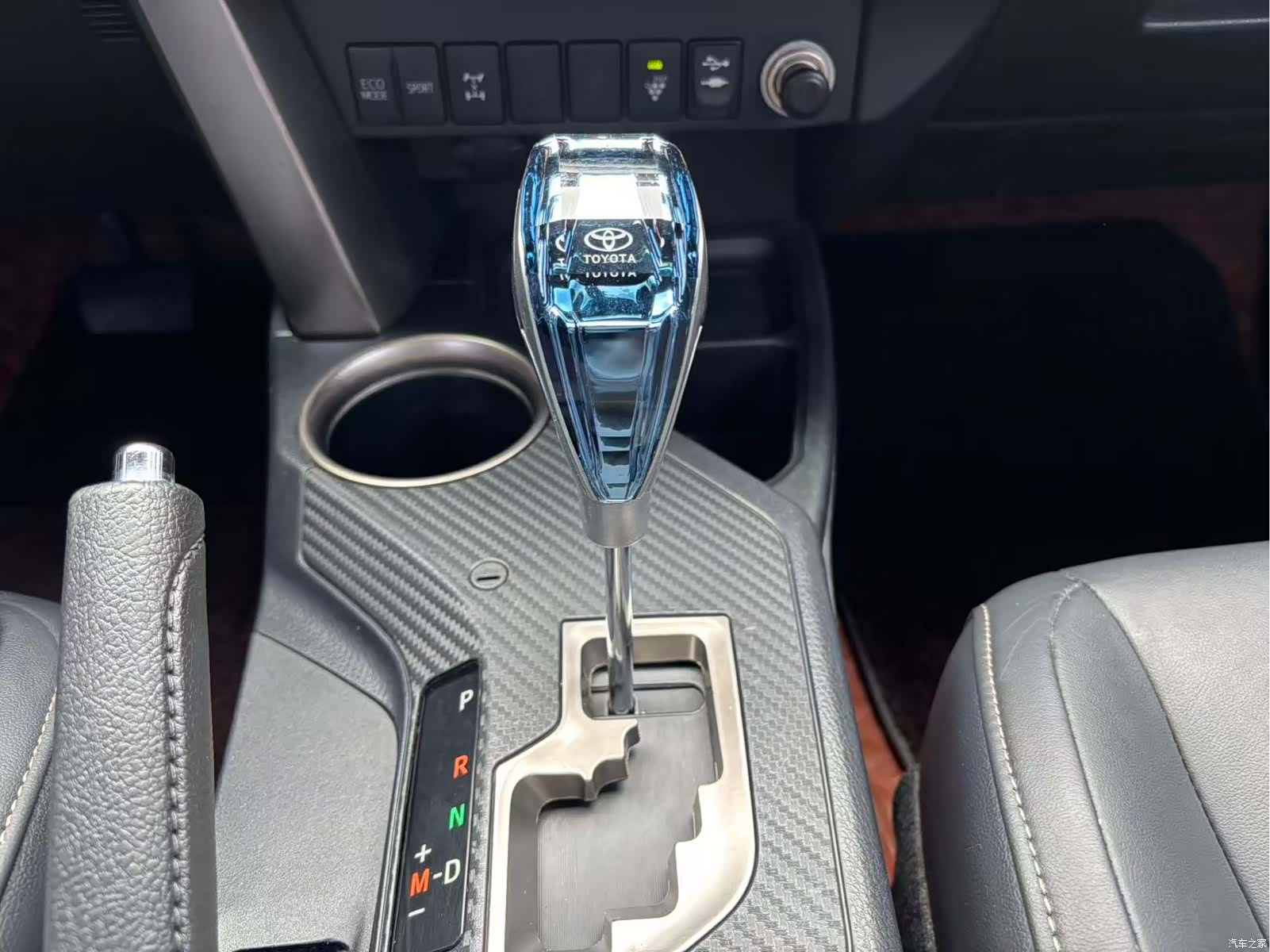 Toyota RAV4, 2014 12