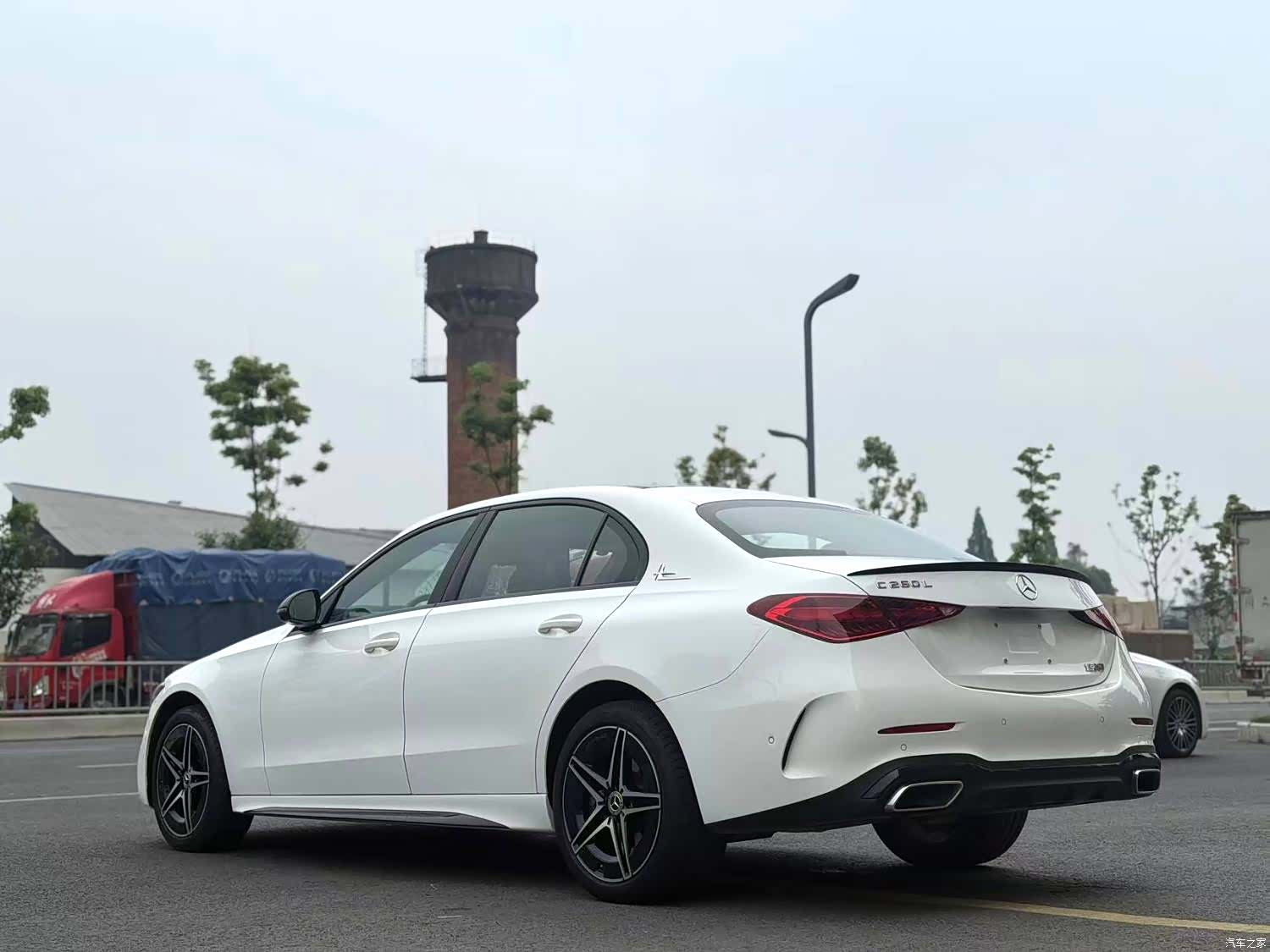 Mercedes-Benz C-Class, 2024 7