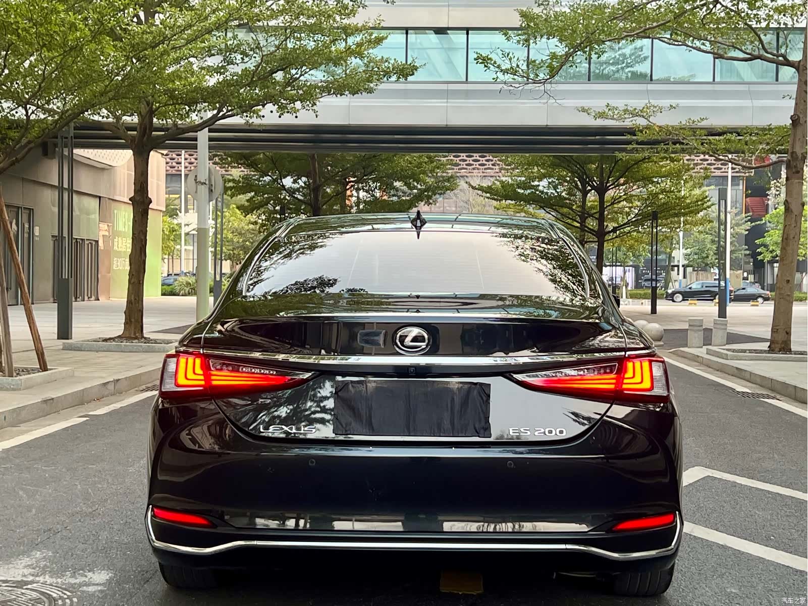 Lexus ES, 2024 11