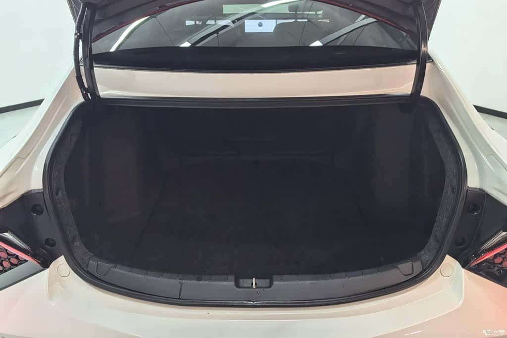 Honda L, 2024 4