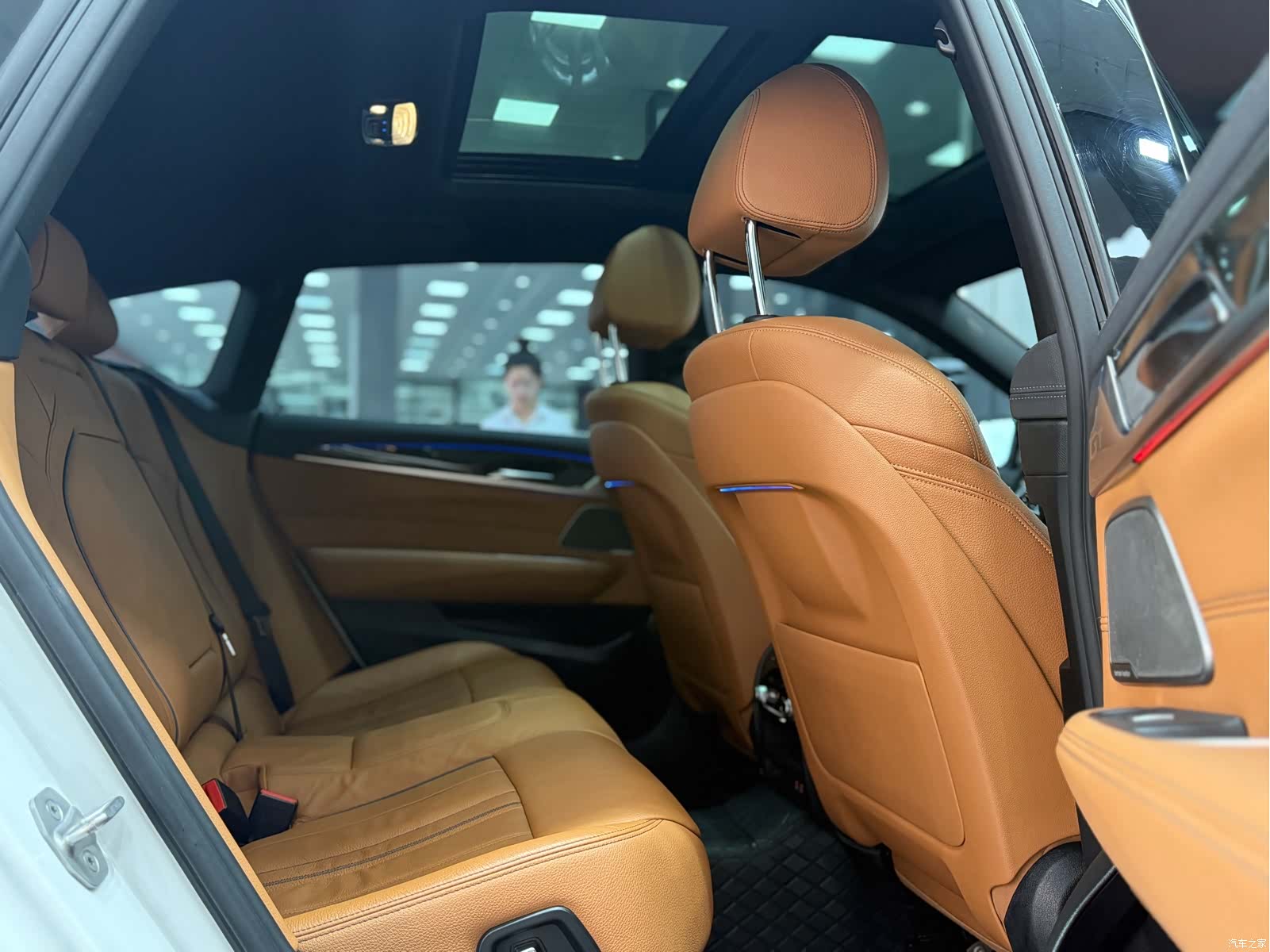BMW 6 Series GT, 2021 11