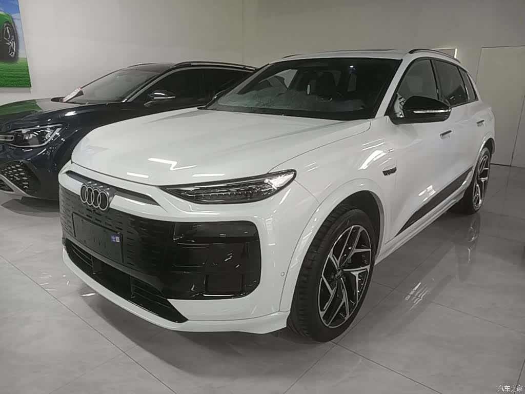 Audi e-tron, 2025 1