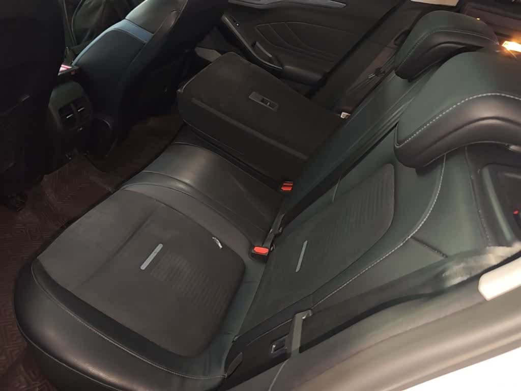 Ford Focus, 2021 17