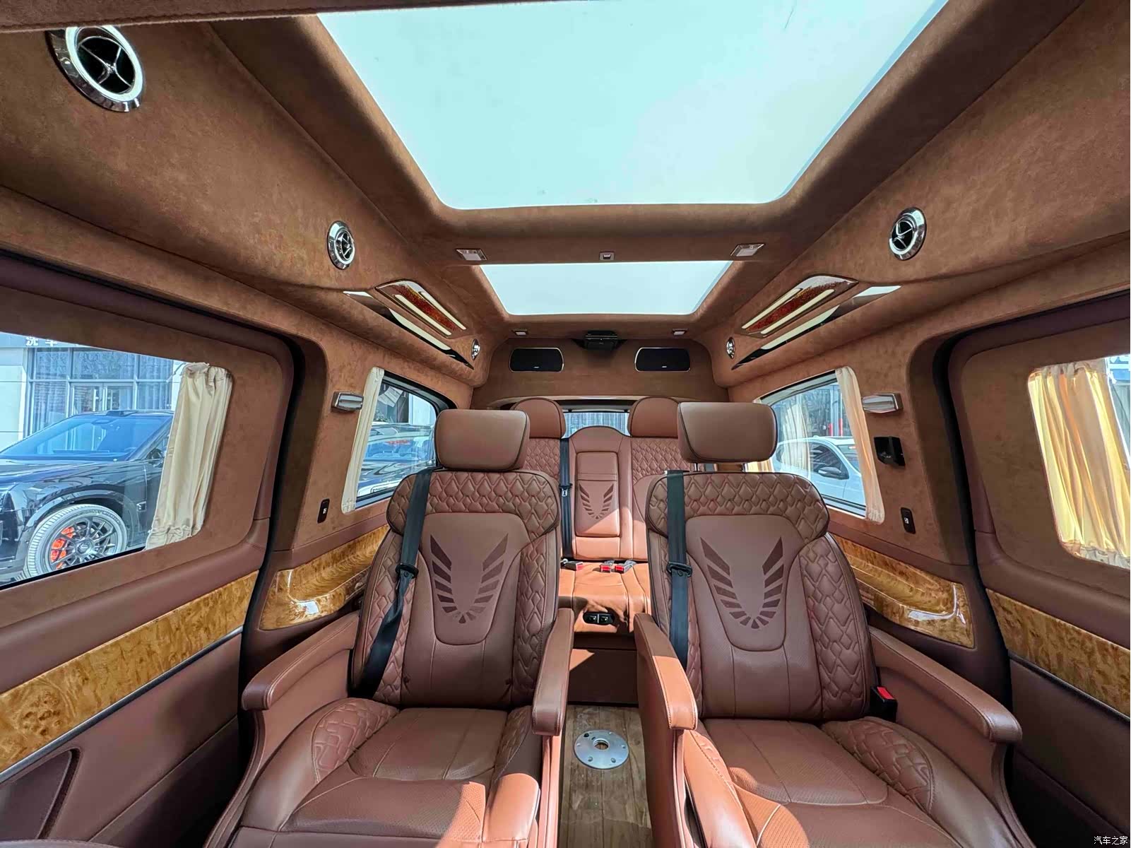 Carlsson V-Class, 2018 15