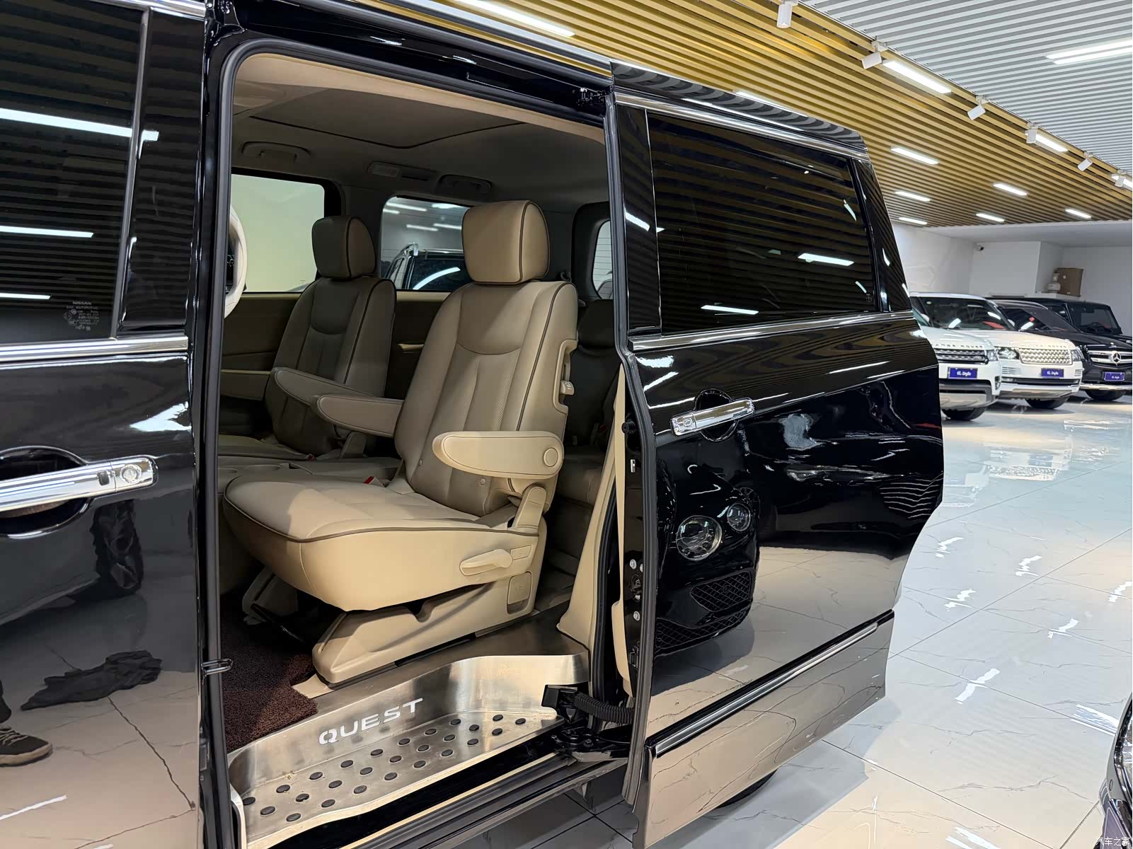 Nissan SL, 2016 11