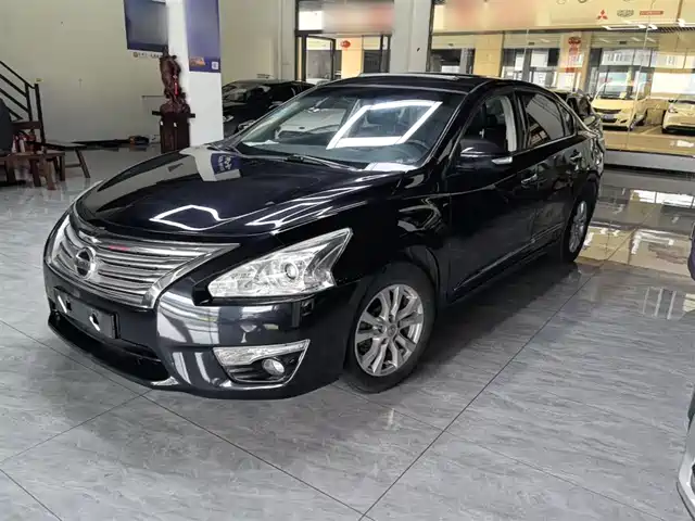 Nissan Altima 2015 — купить из Китая под заказ