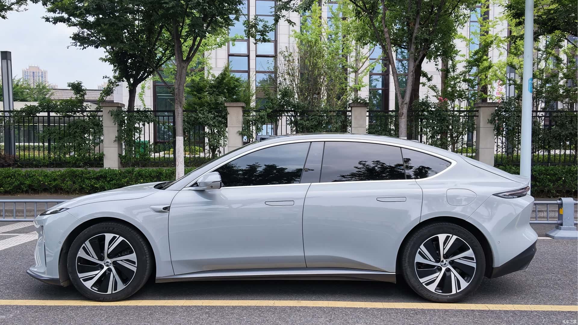 NIO ET5, 2023 11