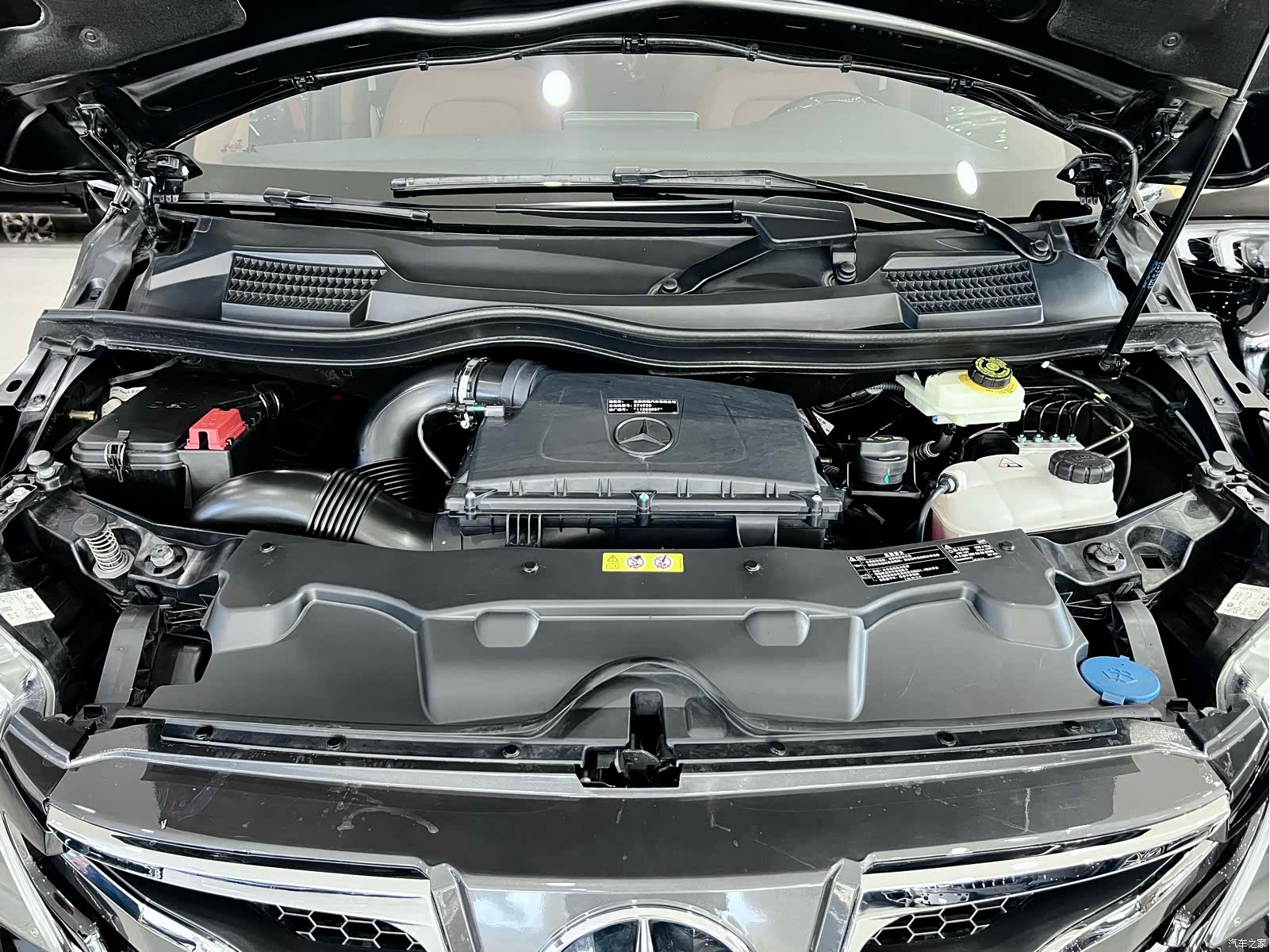 Mercedes-Benz V-Class, 2022 30