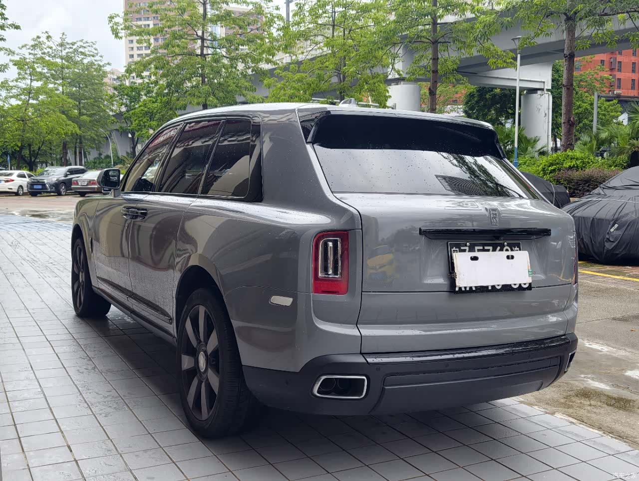 Rolls-Royce Cullinan, 2021 11
