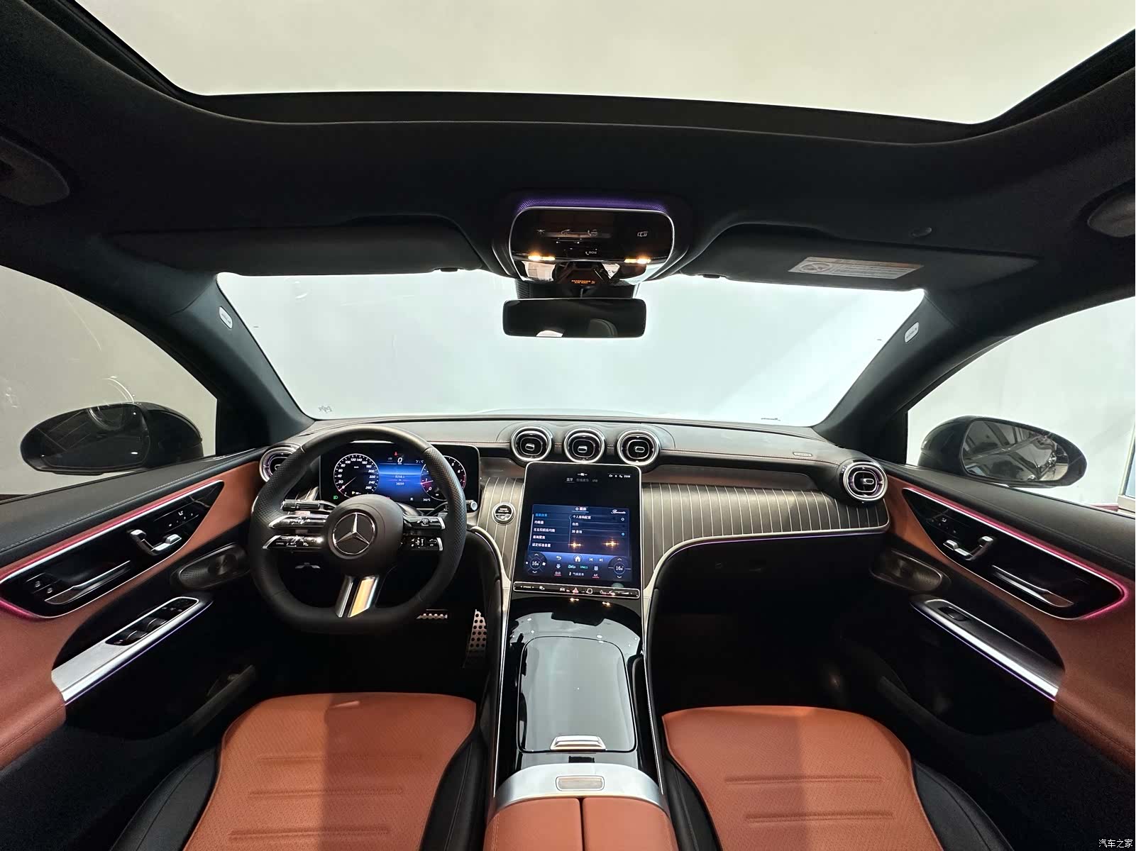 Mercedes-Benz GLC, 2024 12
