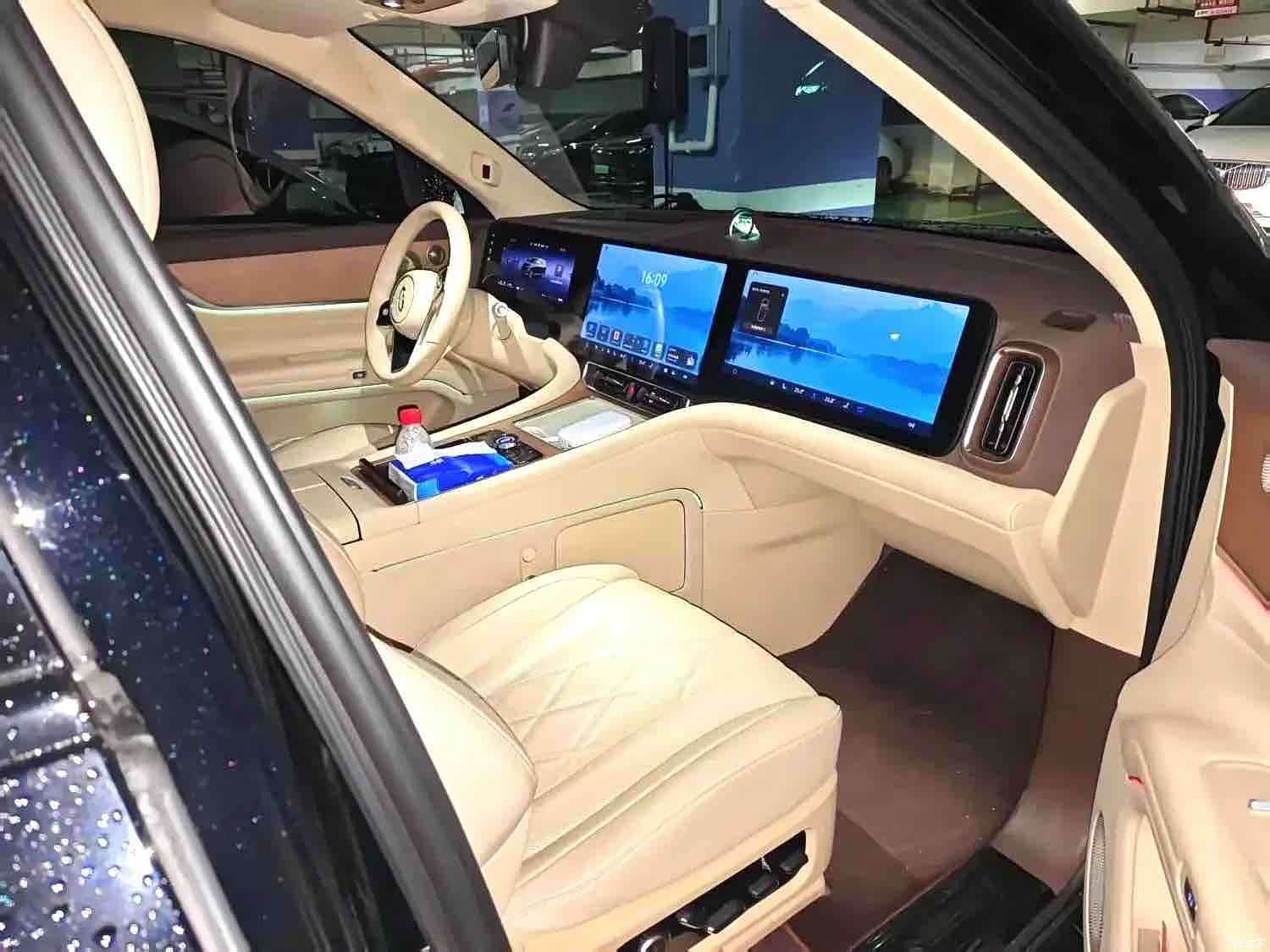 AITO M9, 2024 8