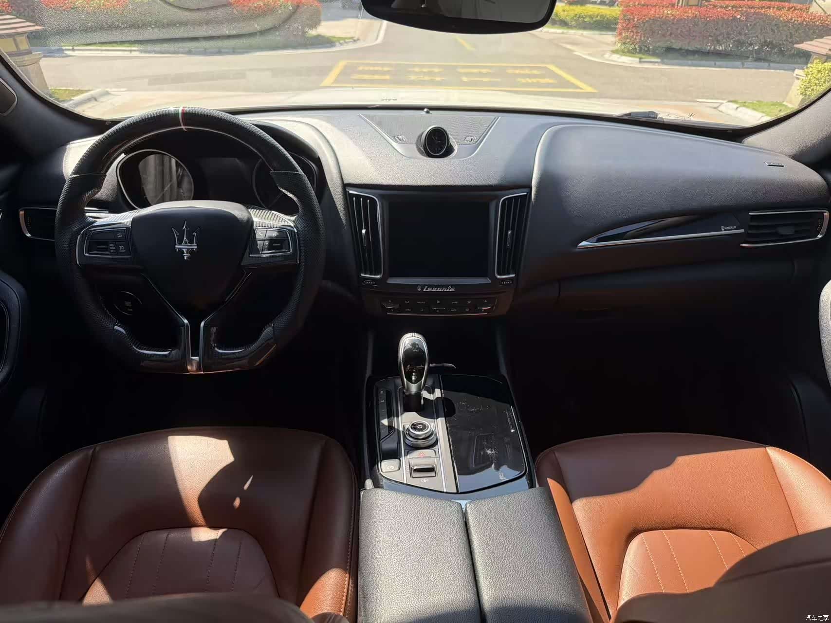 Maserati Levante, 2018 6
