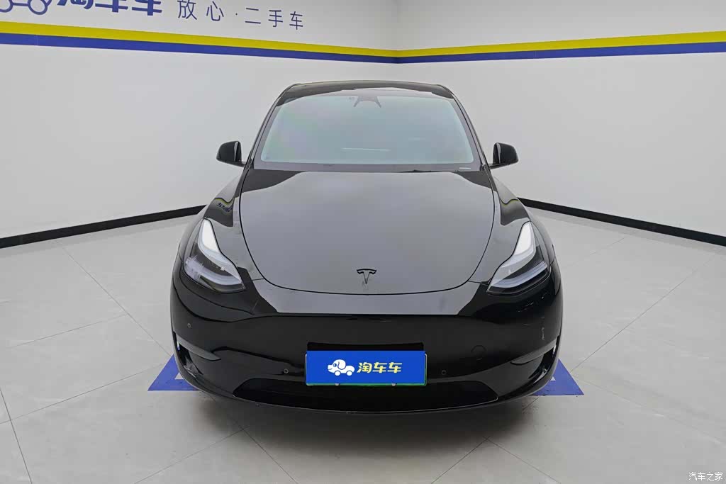Tesla Model Y, 2023 2