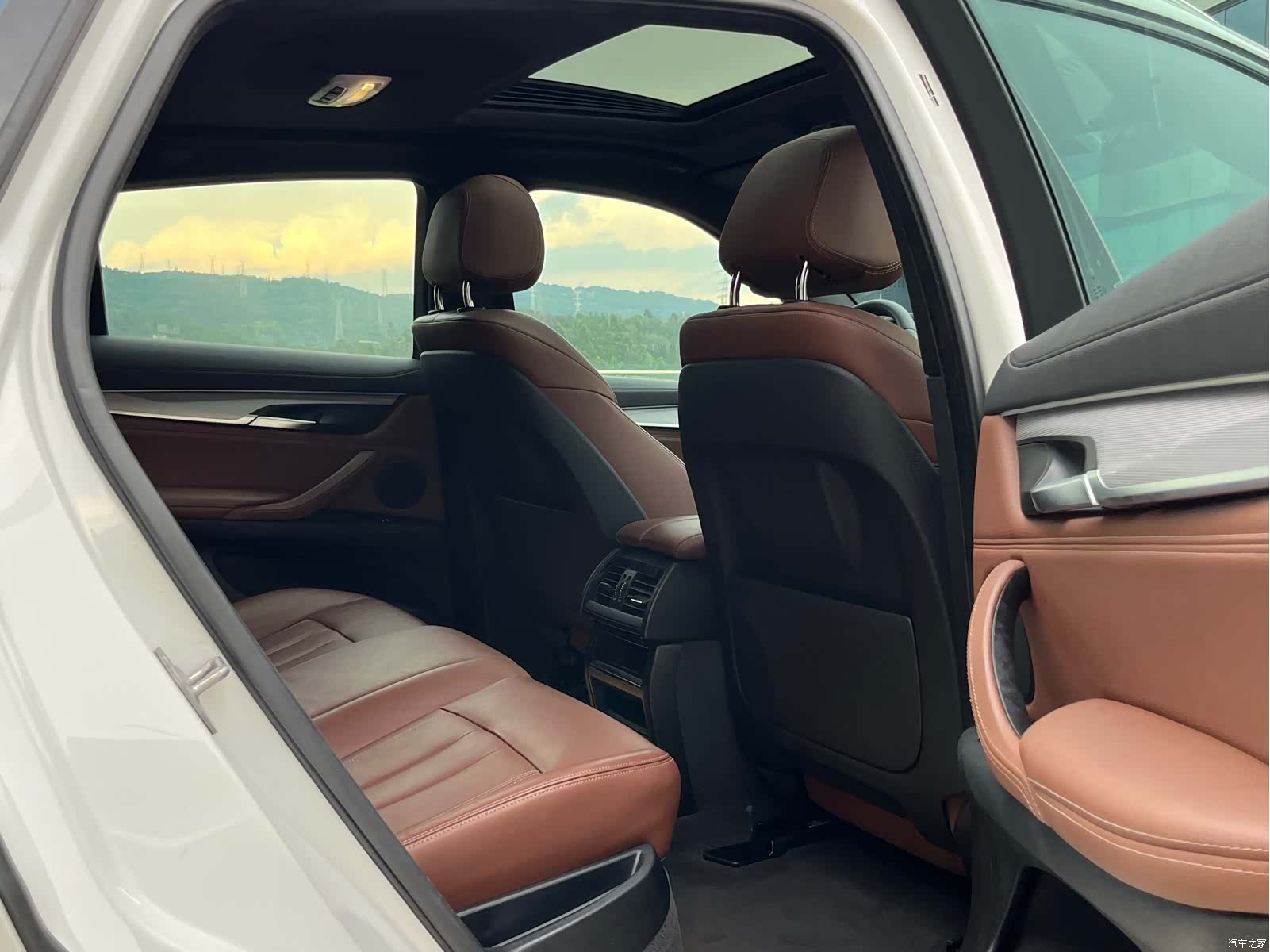 BMW X6, 2018 24