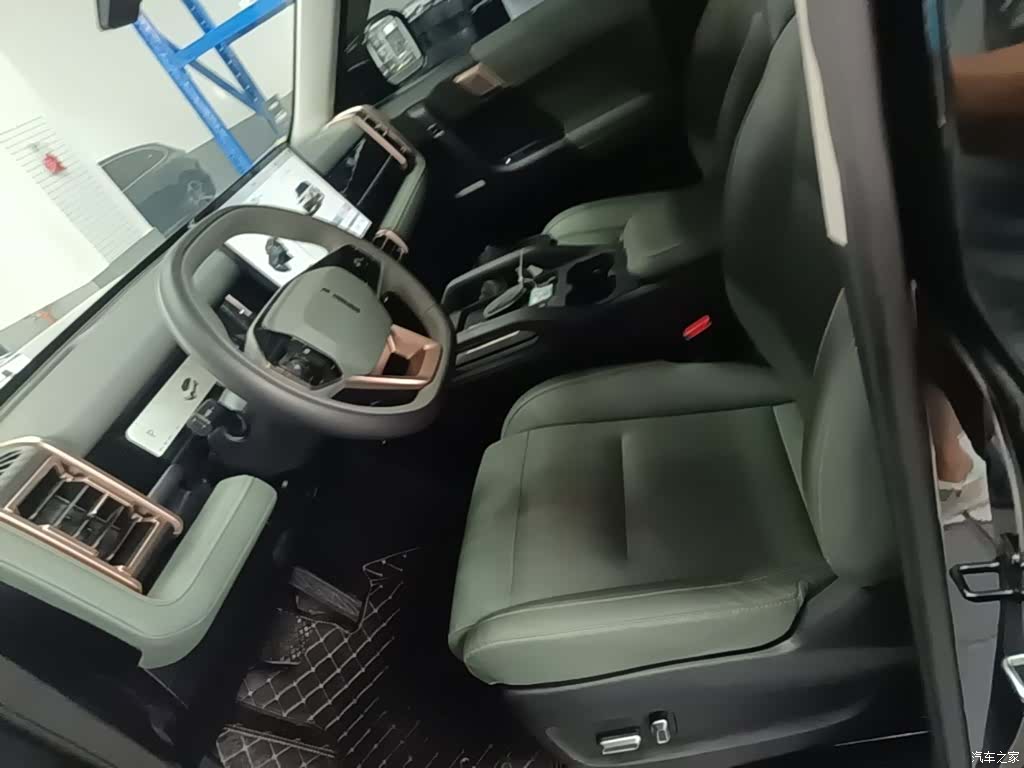 Chery iCAR, 2024 11