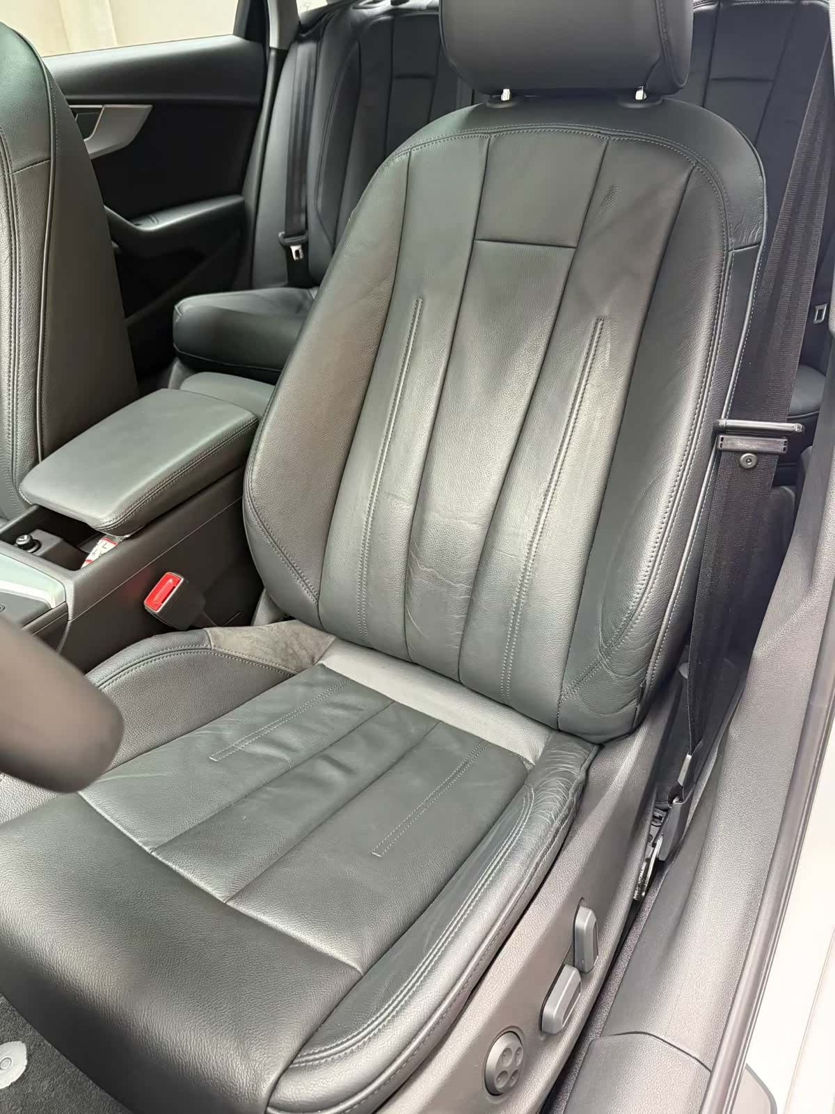 Audi A4L, 2018 8